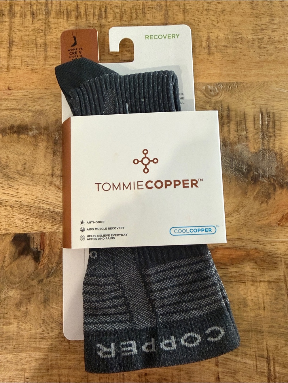 Women's TOMMIECOPPER Recovery Compression Crew Socks Charcoal size 4-6.5